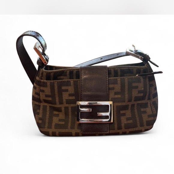 Fendi Zucca Bagette Bag - Picture 2 of 5